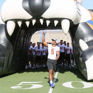 Meet your Posher, Daylon